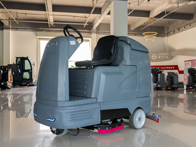 駕駛式洗地機 駕駛式洗地機