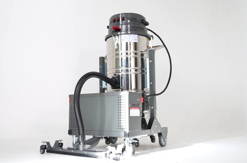 揚子工業(yè)吸塵器